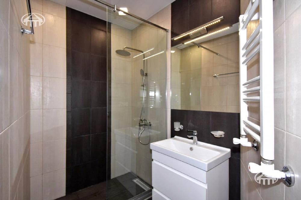 Квартира · 2 комн. · 75 м² · Арабкир