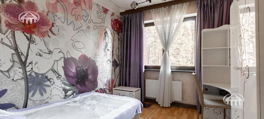 Mansion · 5 rooms · 187 m² · Latvia