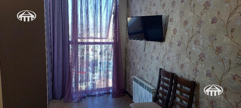 Apartment · 3 rooms · 104 m² · Kentron