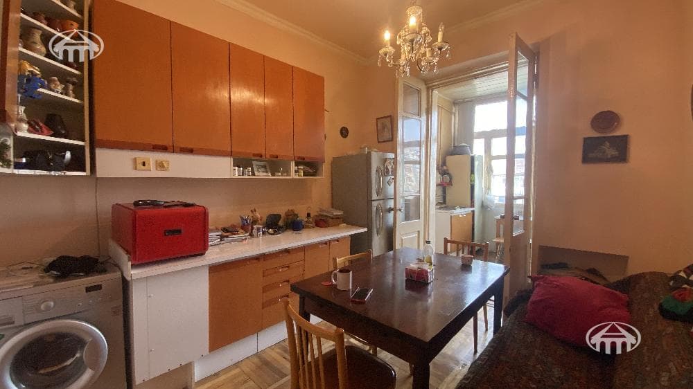 Квартира · 3 комн. · 87 м² · Арабкир