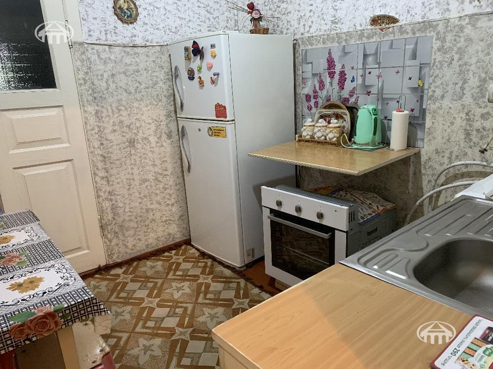 Дом · 9 комн. · 450 м² · Малатия-Себастия