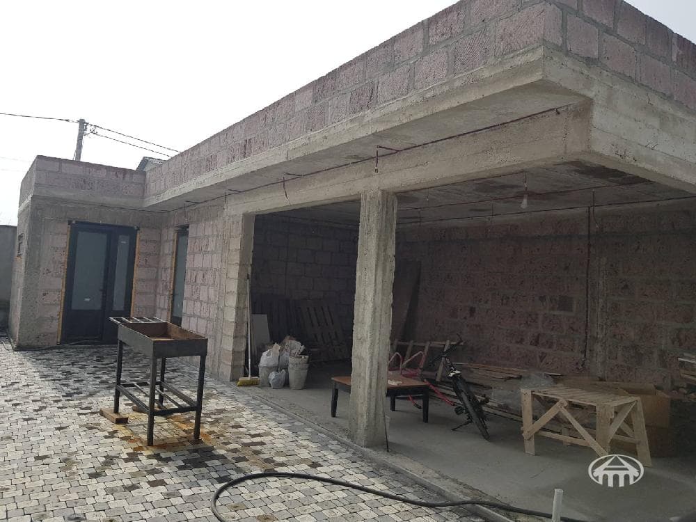 Mansion · 7 rooms · 243 m² · Qasax