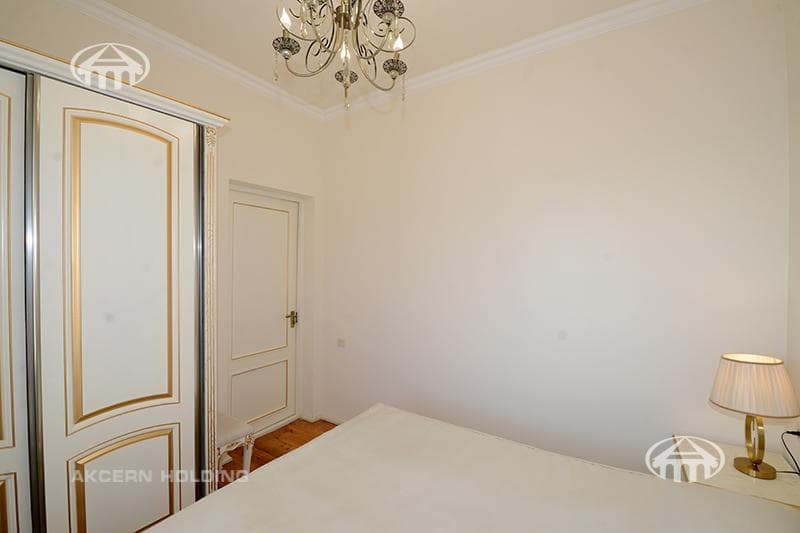 Особняк · 6 комн. · 319 м² · Шенгавит