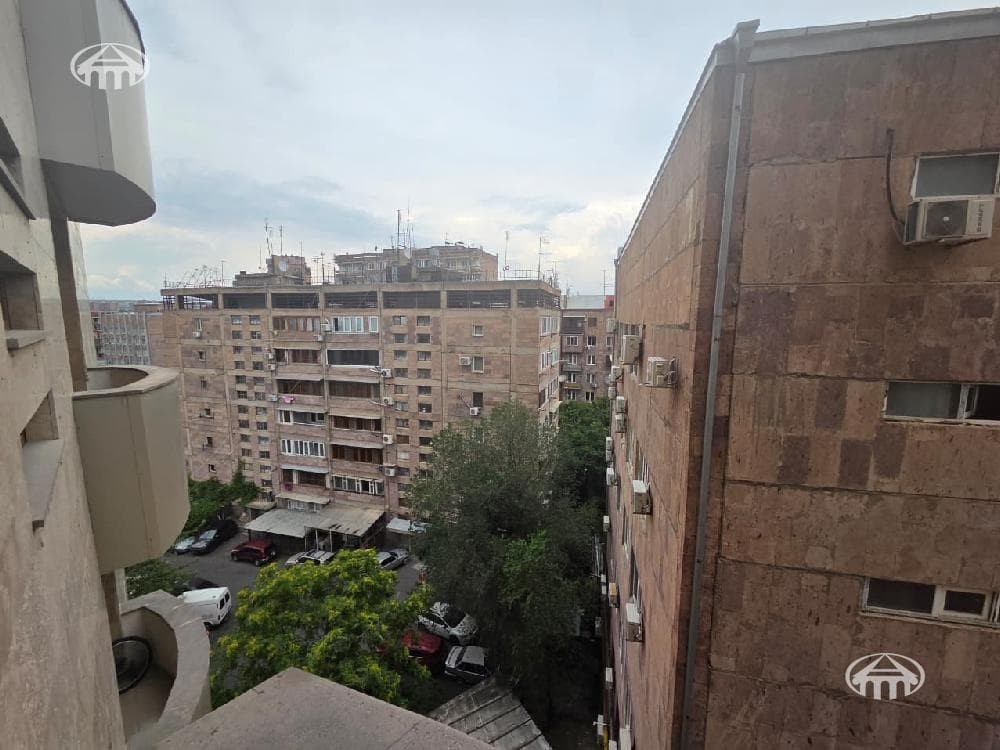 Apartment · 4 rooms · 157 m² · Arabkir