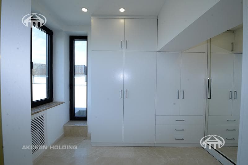 Առանձնատուն · 6 սեն. · 1022 մ² · Կենտրոն