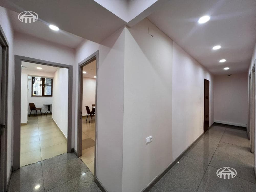Retail · 664 m² · Arabkir