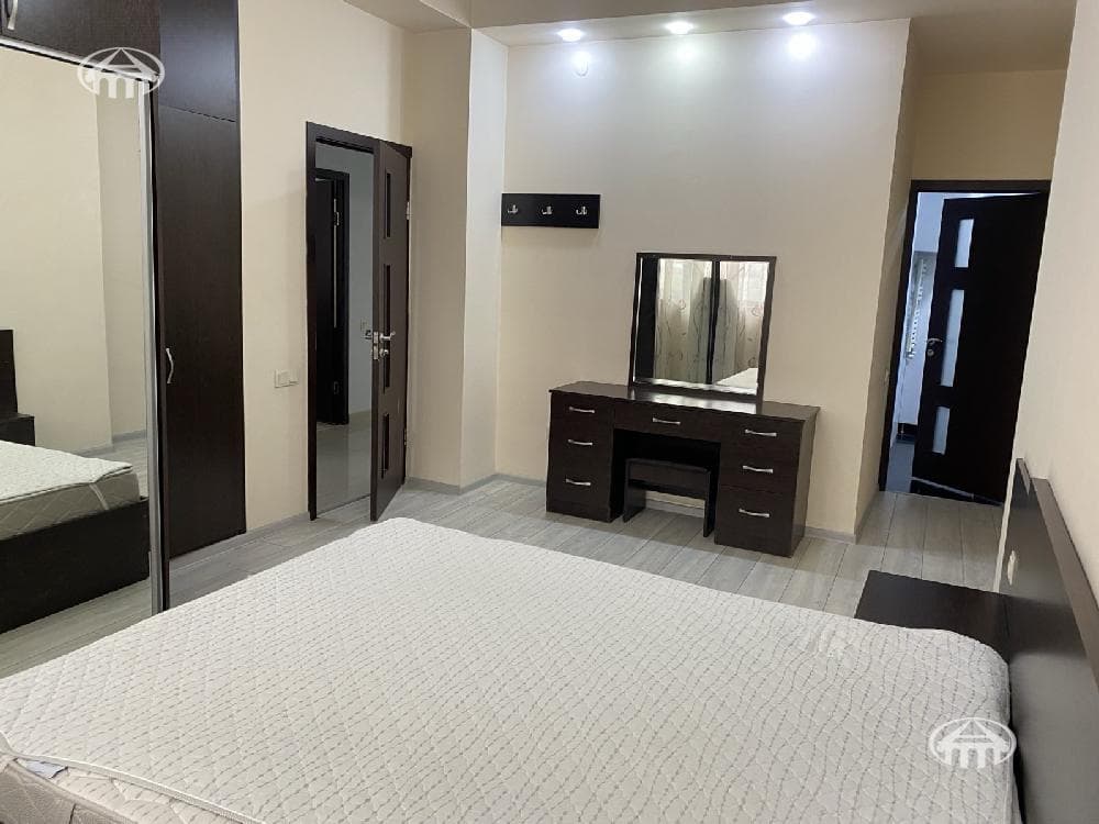 Квартира · 3 комн. · 105 м² · Арабкир