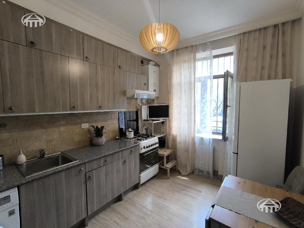 Apartment · 1 rooms · 37 m² · Arabkir
