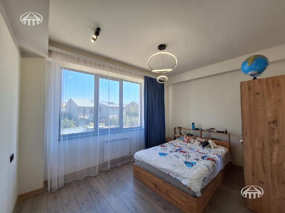 Особняк · 5 комн. · 380 м² · Ариндж