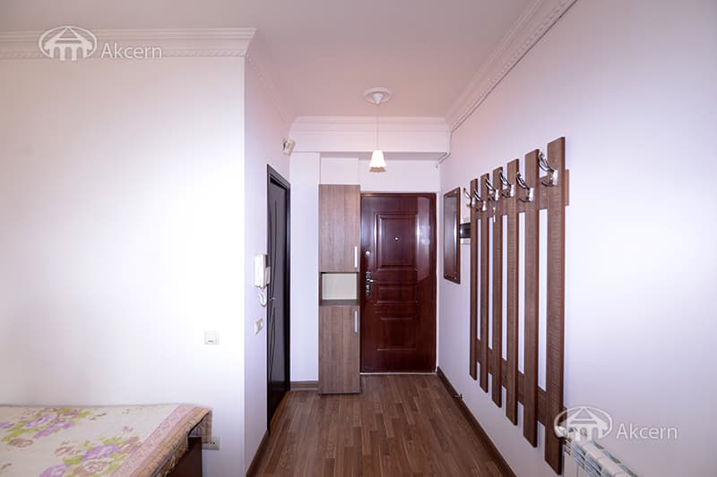 Квартира · 3 комн. · 69 м² · Канакер-Зейтун