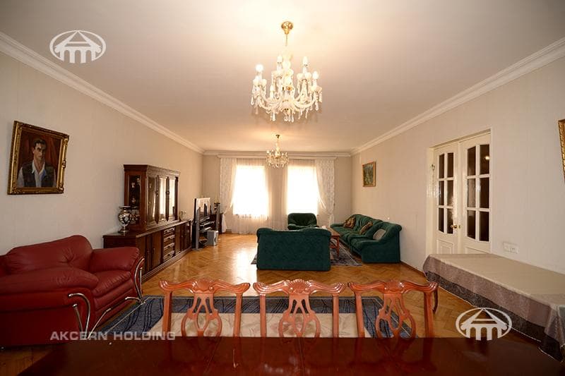 Особняк · 363 м² · Касах