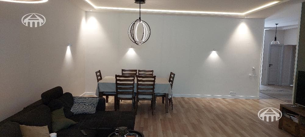 Особняк · 6 комн. · 320 м² · Птгни