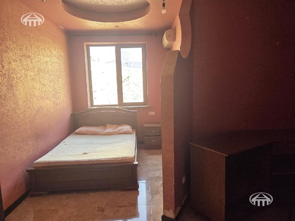 Hotel · 9 rooms · 390 m² · Ajapnyak