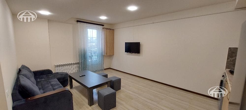 Квартира · 3 комн. · 65 м² · Эребуни