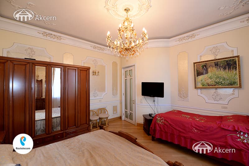 Дом · 8 комн. · 468 м² · Малатия-Себастия