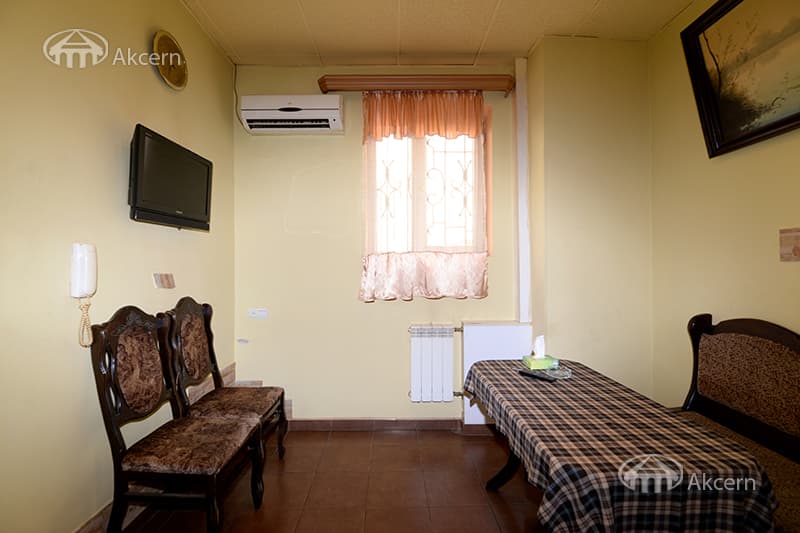 Hotel · 218 m² · Arabkir