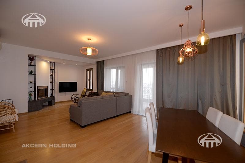 Квартира · 4 комн. · 176 м² · Кентрон