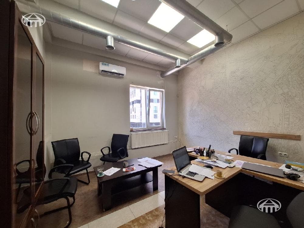 Office · 196 m² · Ajapnyak