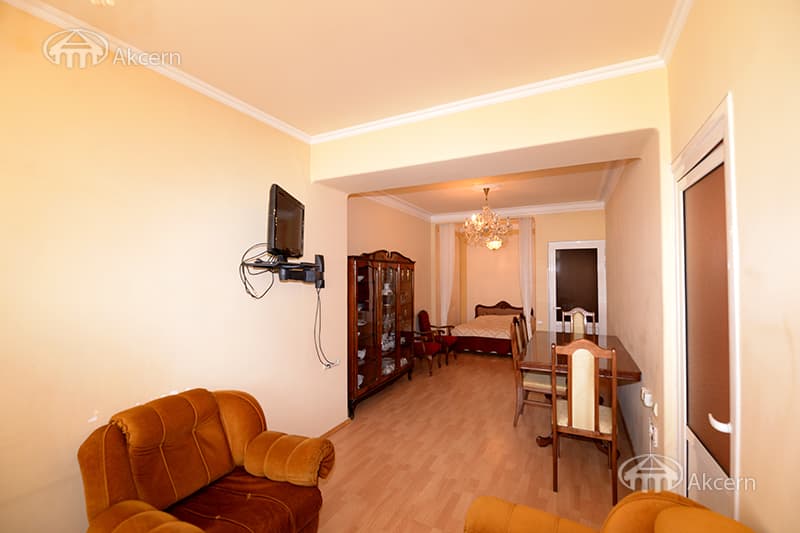 Квартира · 2 комн. · 65 м² · Арабкир
