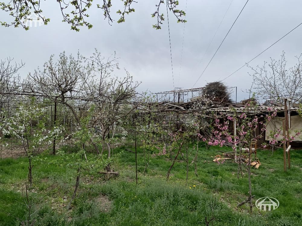 House · 3 rooms · 72 m² · Shengavit