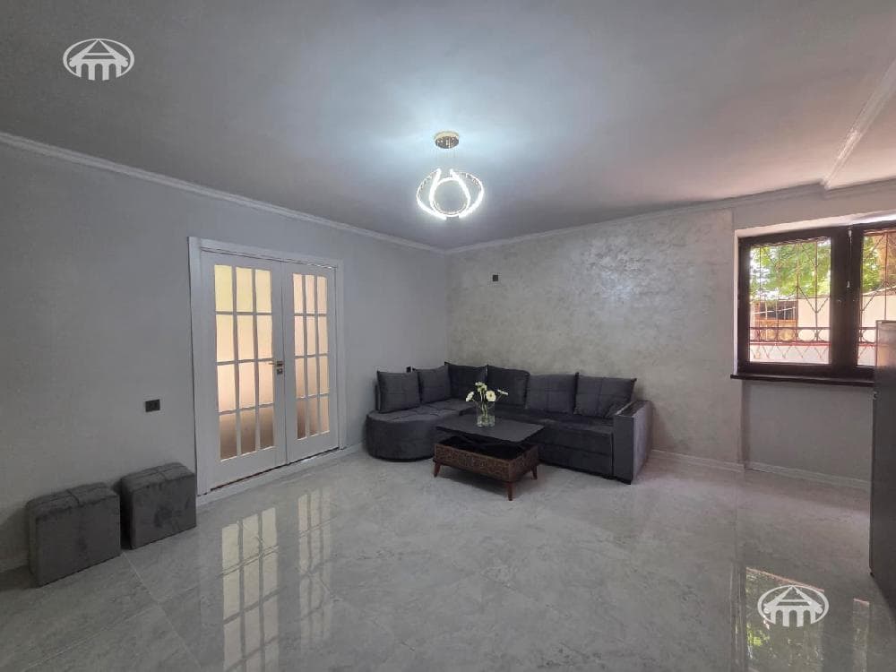 Apartment · 2 rooms · 35 m² · Kanaker-Zeytun
