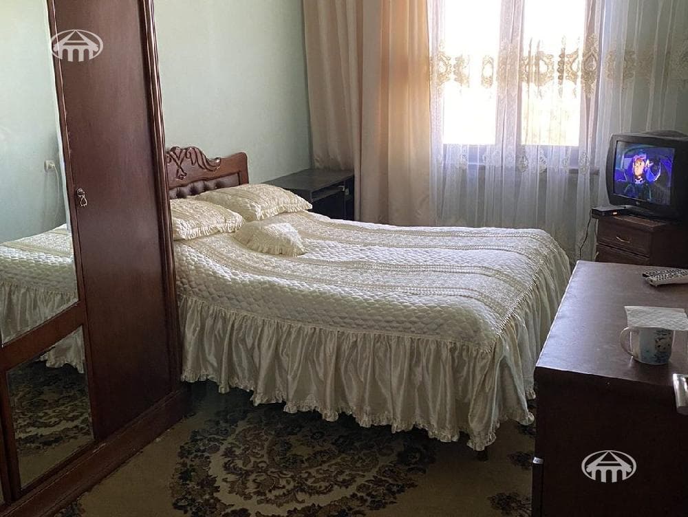 Квартира · 4 комн. · 93 м² · Давташен