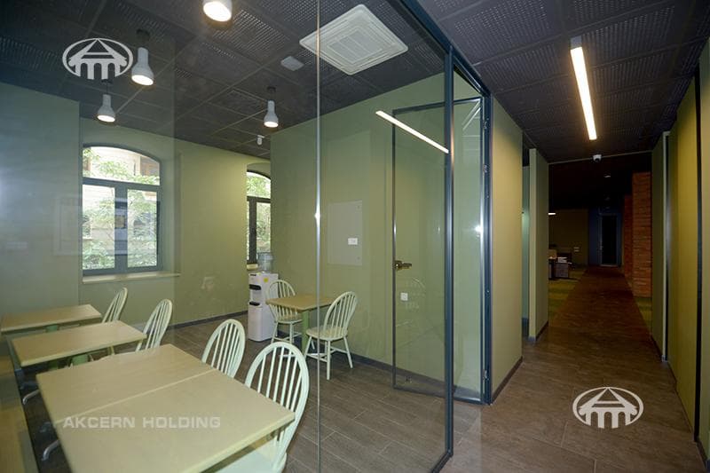 Office · 227 m² · Kentron