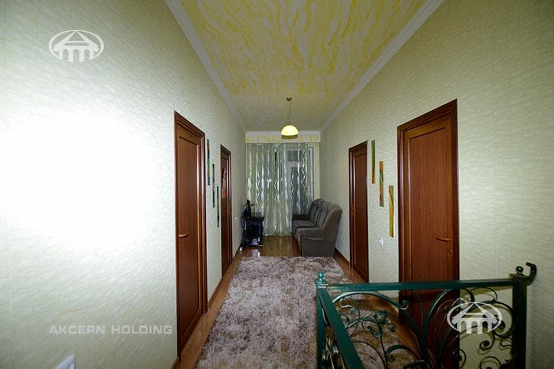 Mansion · 5 rooms · 230 m² · Ajapnyak