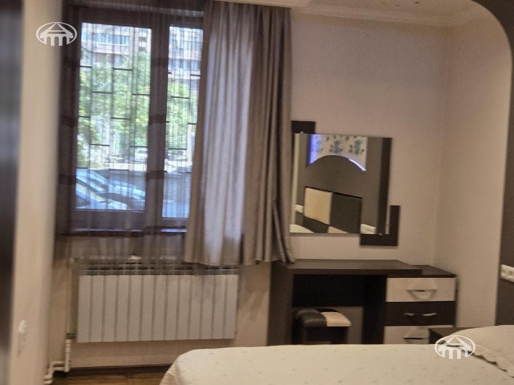 Apartment · 2 rooms · 67 m² · Arabkir
