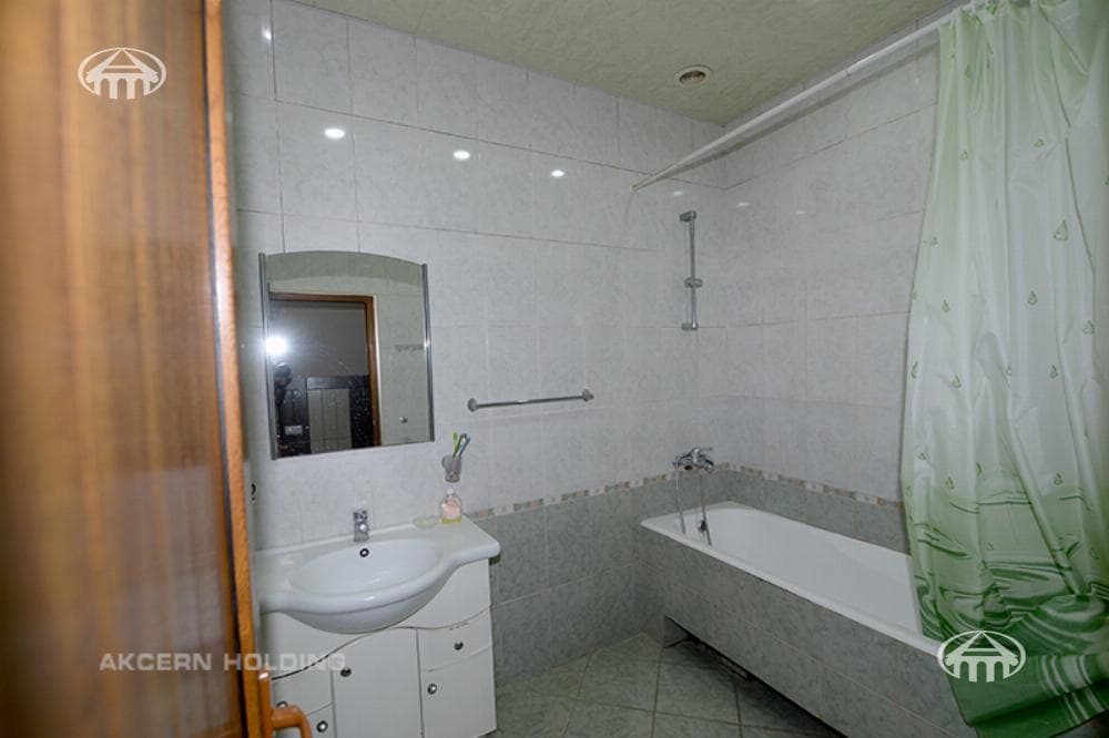 Առանձնատուն · 6 սեն. · 272 մ² · Արաբկիր