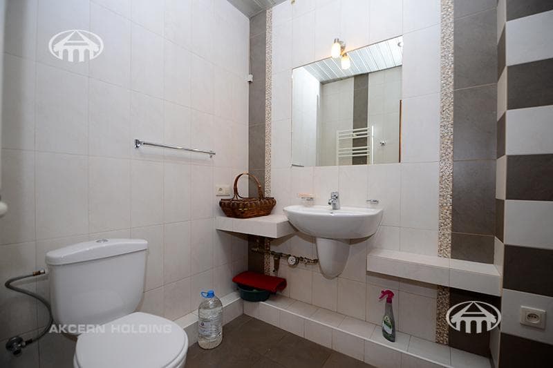 Квартира · 3 комн. · 106 м² · Арабкир