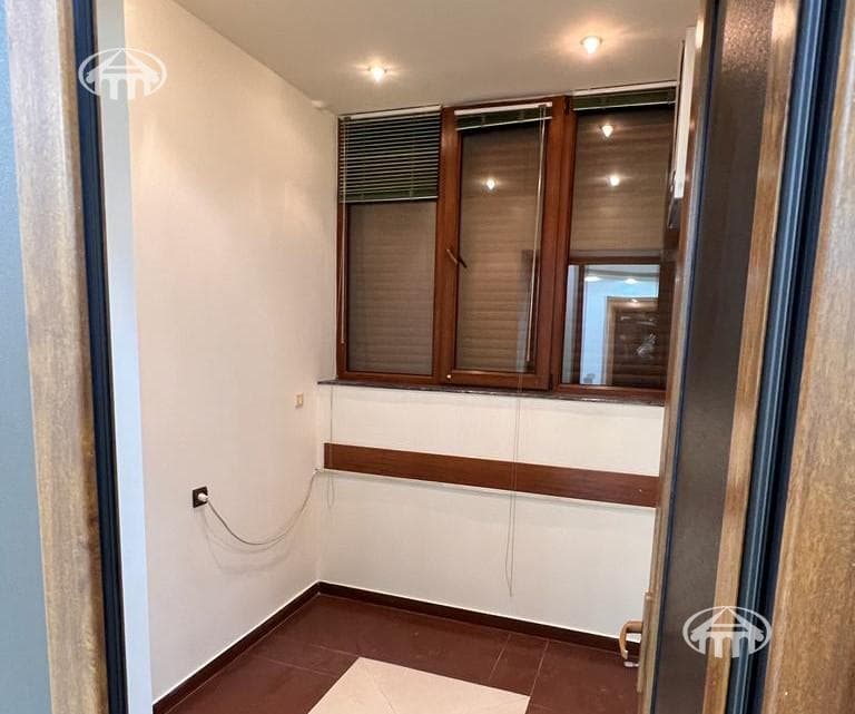 Retail · 89 m² · Arabkir