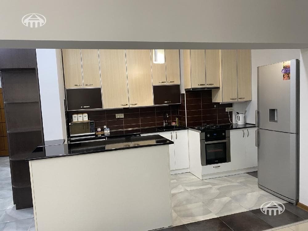 Квартира · 3 комн. · 105 м² · Арабкир