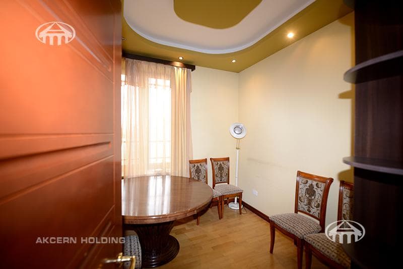 Mansion · 6 rooms · 415 m² · Nor Nork