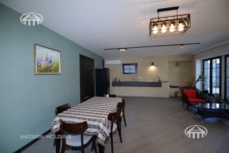 Особняк · 5 комн. · 380 м² · с. Ариндж