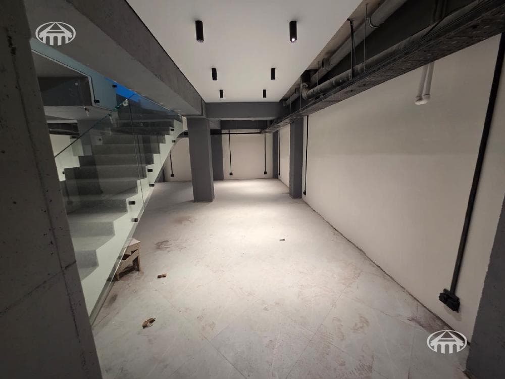 Office · 630 m² · Ajapnyak