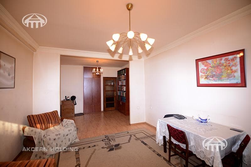 Квартира · 2 комн. · 76 м² · Арабкир