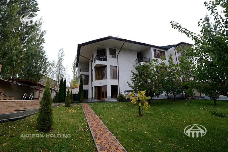 Mansion · 655 m² · Artashavan