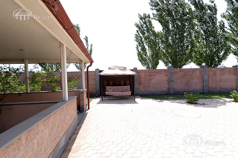 Особняк · 5 комн. · 174 м² · Арарат