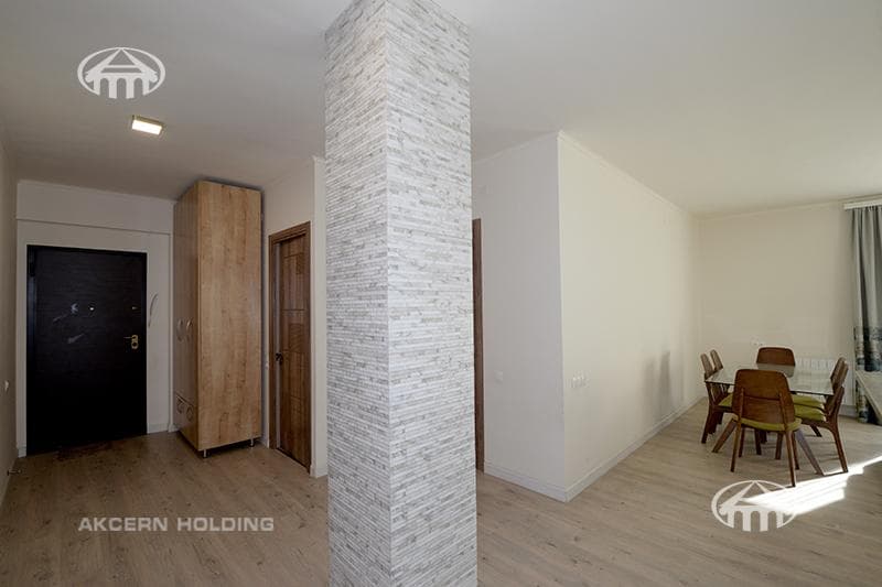 Apartment · 4 rooms · 117 m² · Kentron