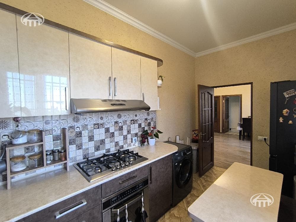 Mansion · 4 rooms · 90 m² · Malatia-Sebastia
