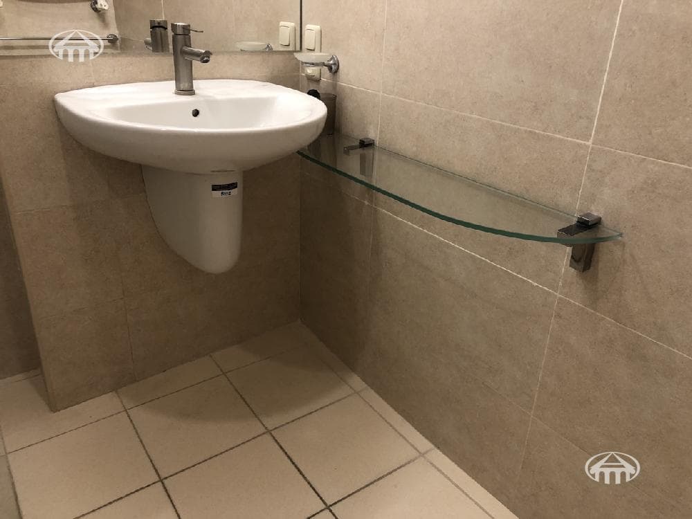 Квартира · 2 комн. · 51 м² · Кентрон