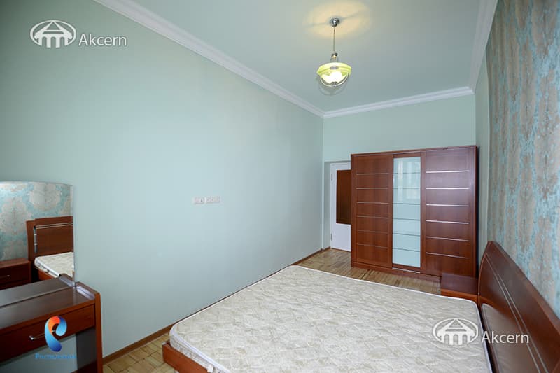 Квартира · 2 комн. · 70 м² · Арабкир — фото 10 из 11