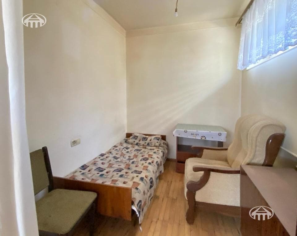 Квартира · 2 комн. · 65 м² · Аджапняк