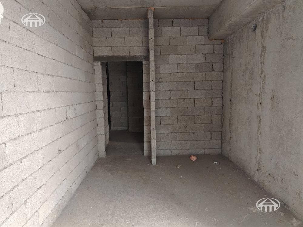 Квартира · 5 комн. · 183 м² · Аджапняк