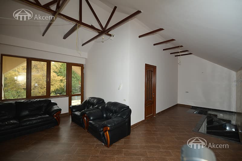 Офис · 285 м² · Кентрон