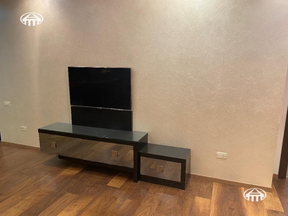 Квартира · 4 комн. · 162 м² · Арабкир