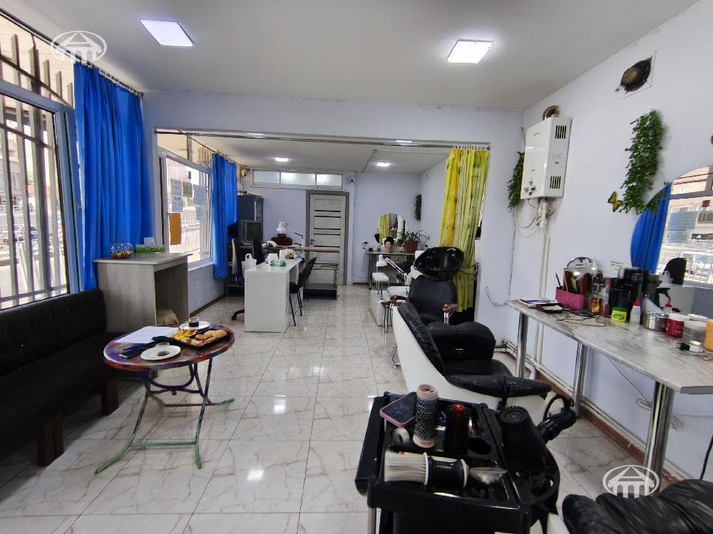 Retail · 45 m² · Malatia-Sebastia