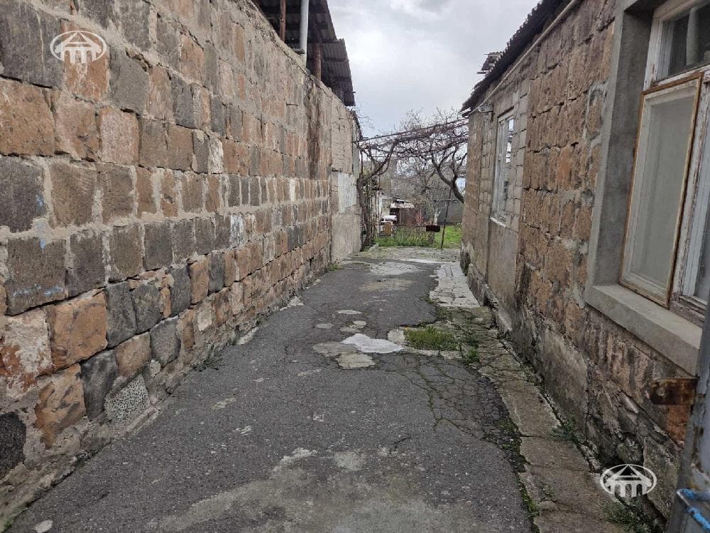 Առանձնատուն · 5 սեն. · 136 մ² · Քանաքեռ-Զեյթուն
