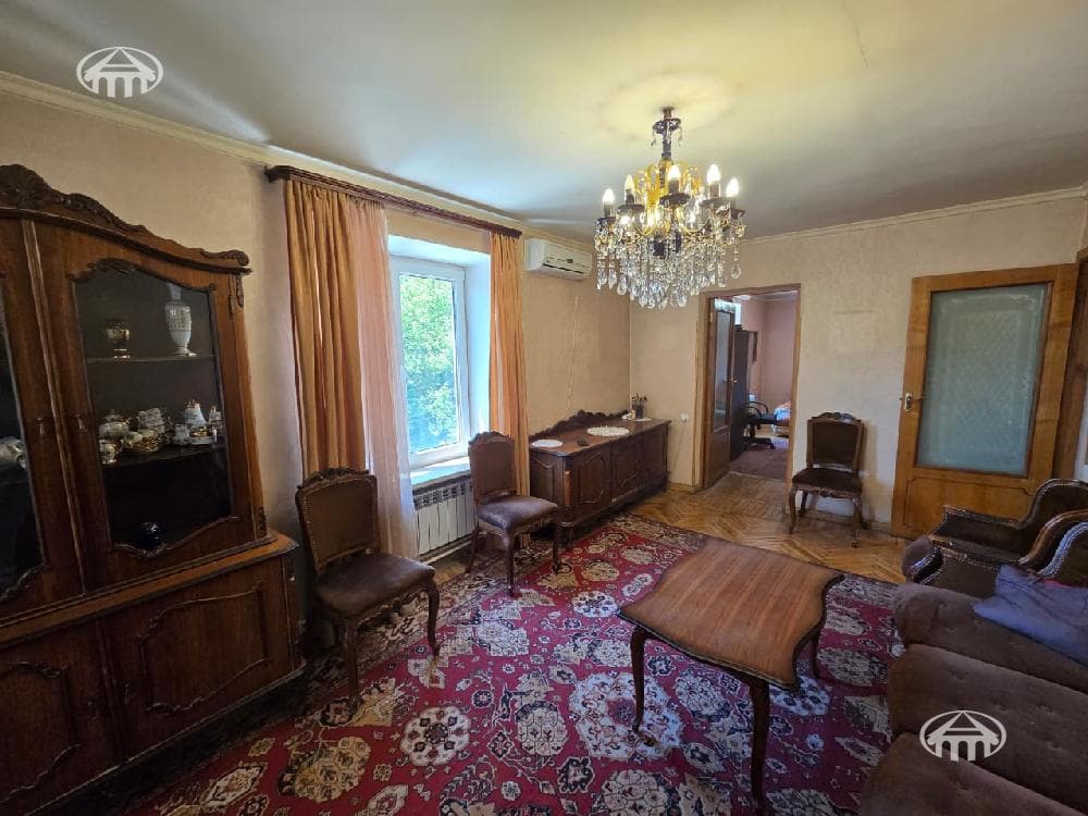 Квартира · 3 комн. · 75 м² · Кентрон